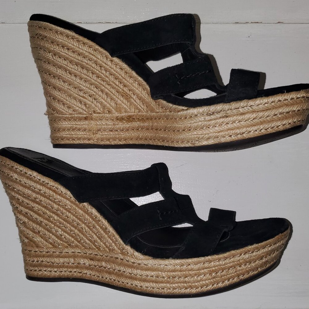 UGGS WOMEN'S BLACK SUEDE SANDALS VTG-SIZE 11